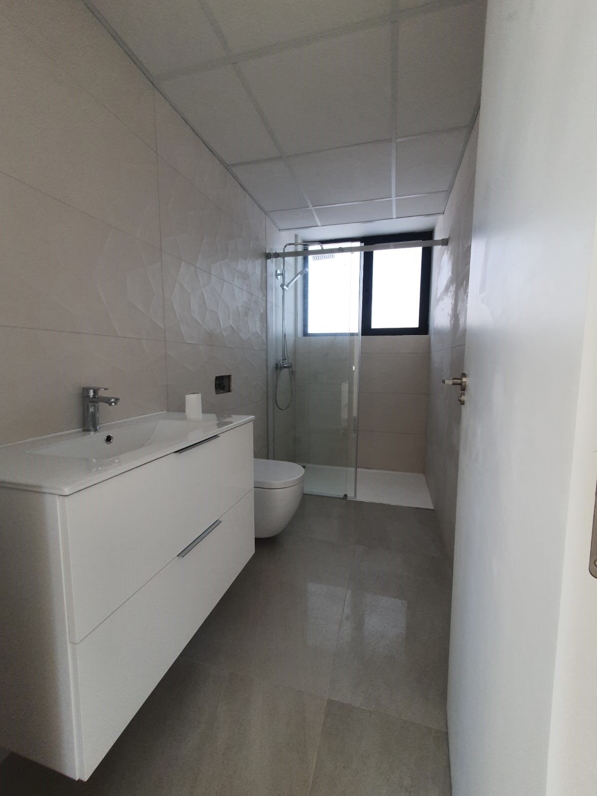 Budget villas with sea views in Finestrat