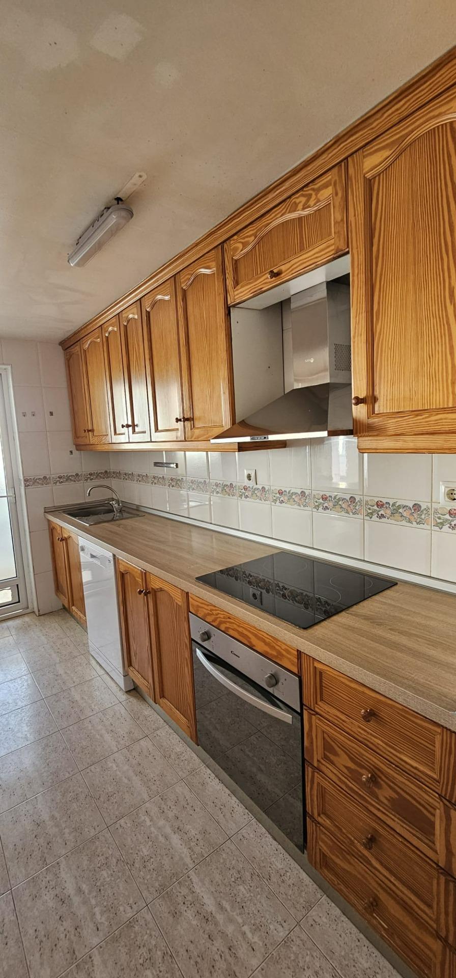 3-8-105 ORIHUELA COSTA EXCLUSIVA: ZENIAMAR 3, 4 HABS AMPLIO JARDIN PISCINA COM 320.000 EUROS!