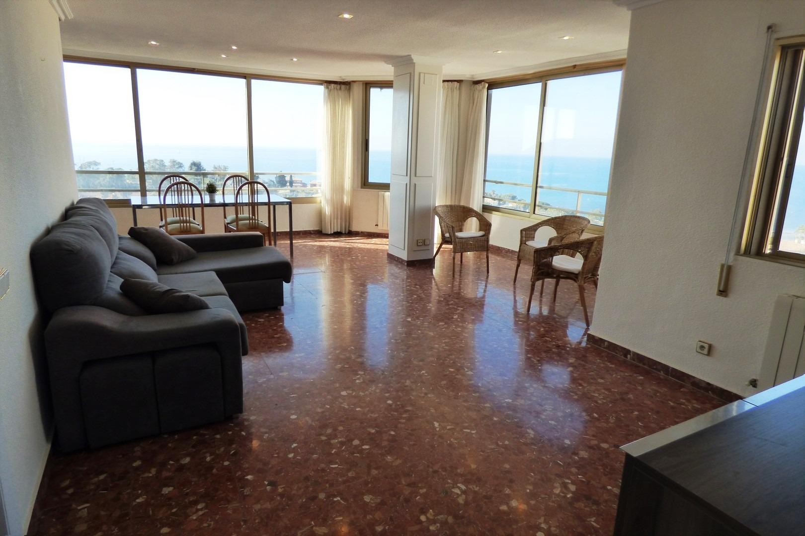 MAGNIFICO PISO CON VISTAS INCRÍBLES AL MAR EN CABO DE LAS HUERTAS!