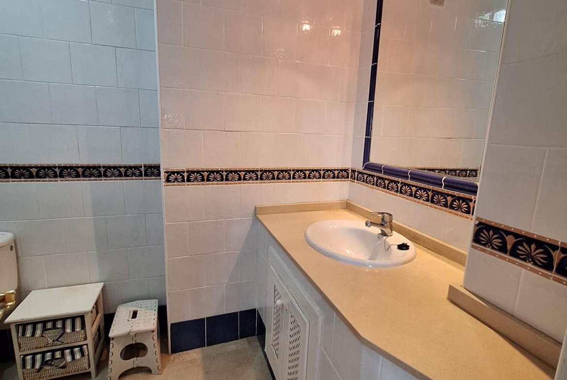 Apartamento en la prestigiosa urbanización Jumilla 3