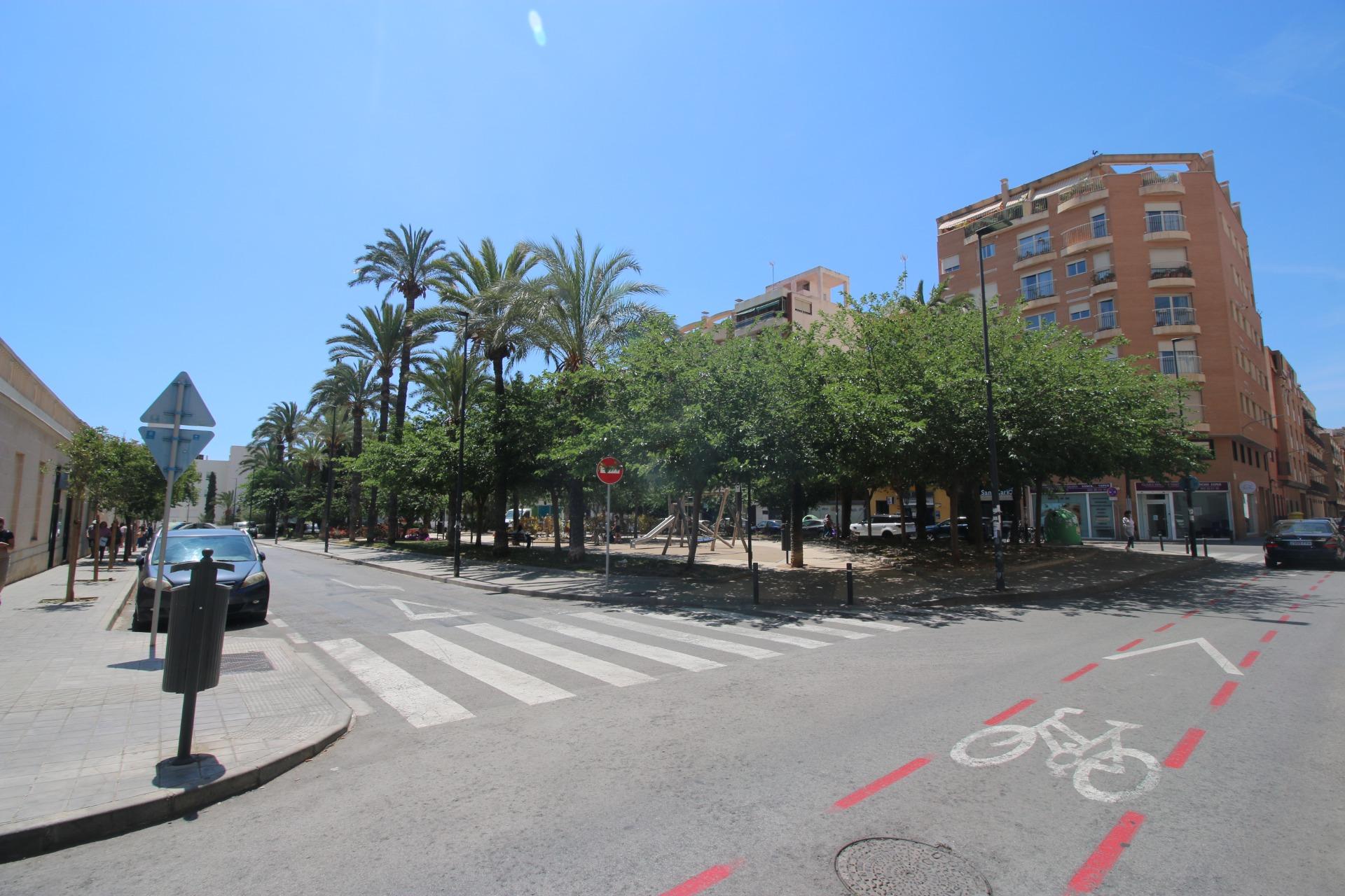 3-8-44 EDIFICIO EN VENTA EN ALICANTE – PLA DEL BON REPOS
