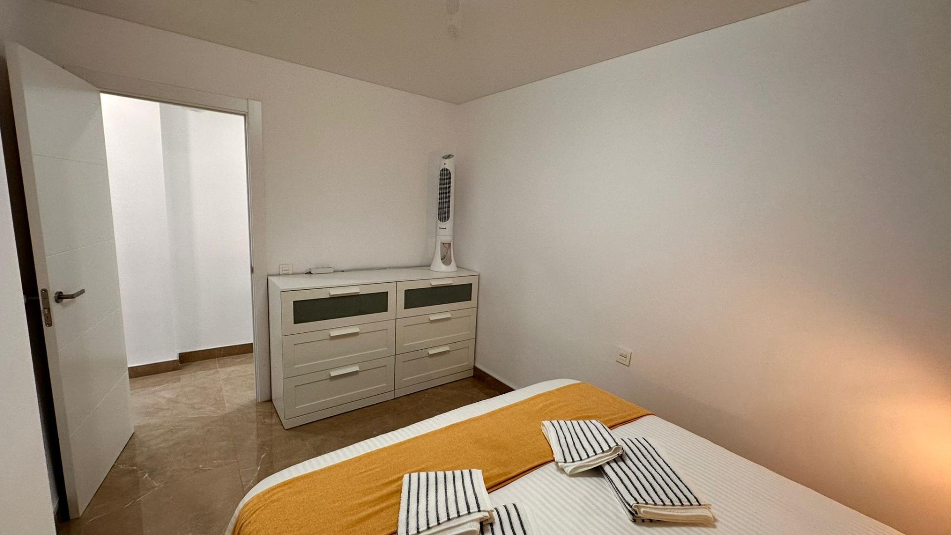 Apartamento reformado en Torrevieja conlicencia turistica