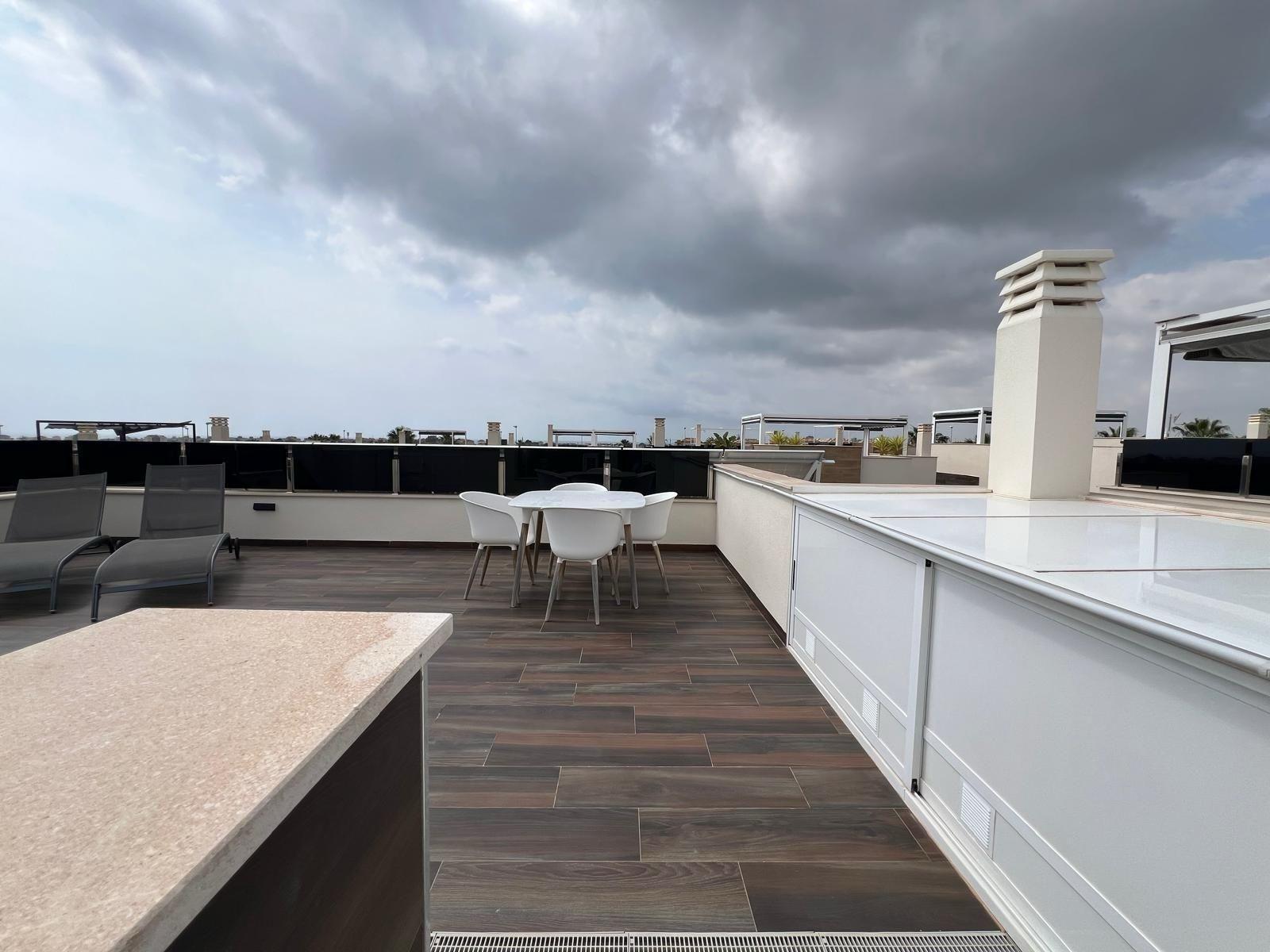 3-80-3 VILLA DE LUJO EN LOMAS DE CABO ROIG CON PISCINA PRIVADA Y PARCELA DE 200 M2. 3 DORM. 3 BAÑOS.