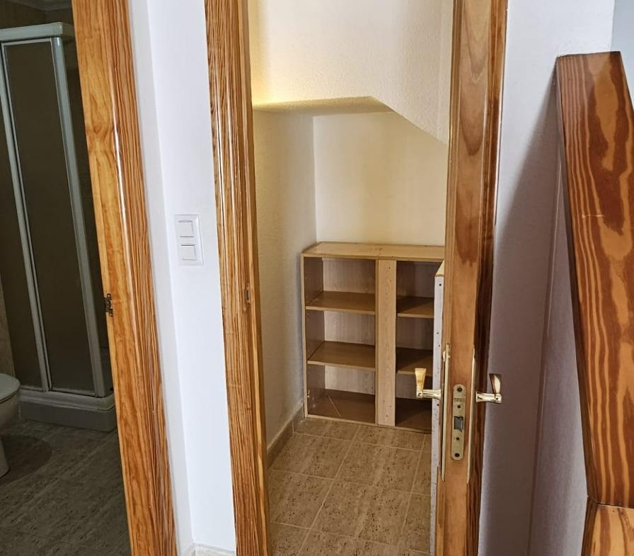 ORIHUELA COSTA EXCLUSIVA: ZENIAMAR 3, 4 HABS AMPLIO JARDIN PISCINA COM 320.000 EUROS!