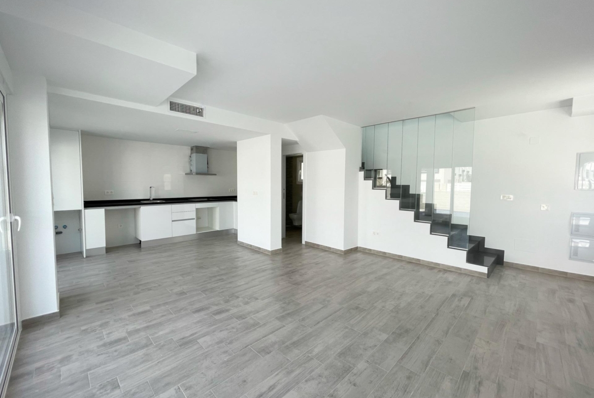NEW BUILD IN GRAN ALACAN! SEMI-DETACHED VILLAS MODEL LINDA. 3 BEDROOMS. 3 BATHROOMS. WITH PARKING AND POOL.