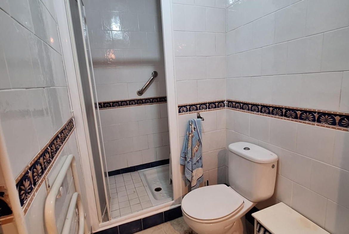 Apartamento en la prestigiosa urbanización Jumilla 3