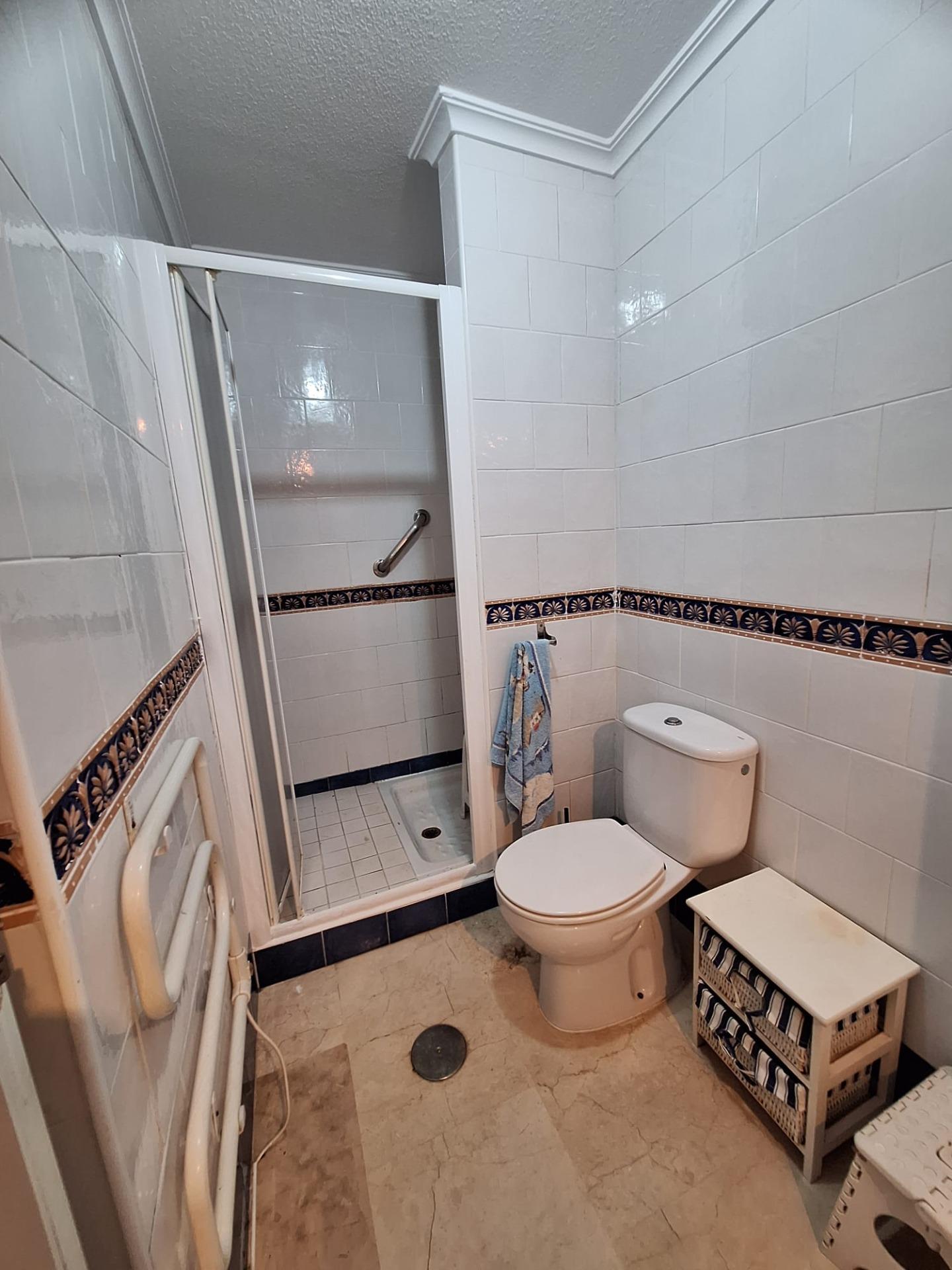 3-9-170 Apartamento en la prestigiosa urbanización Jumilla 3