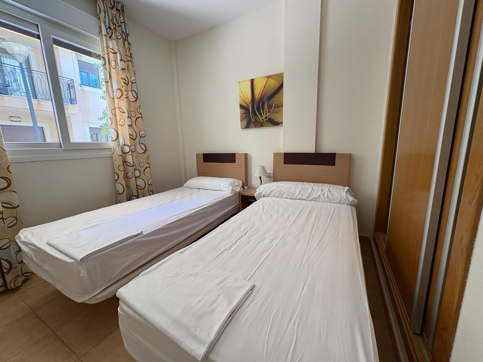 3-9-181 Charmant appartement in Collados, Águilas 2 bed 1 badpoel en garage bij de zee