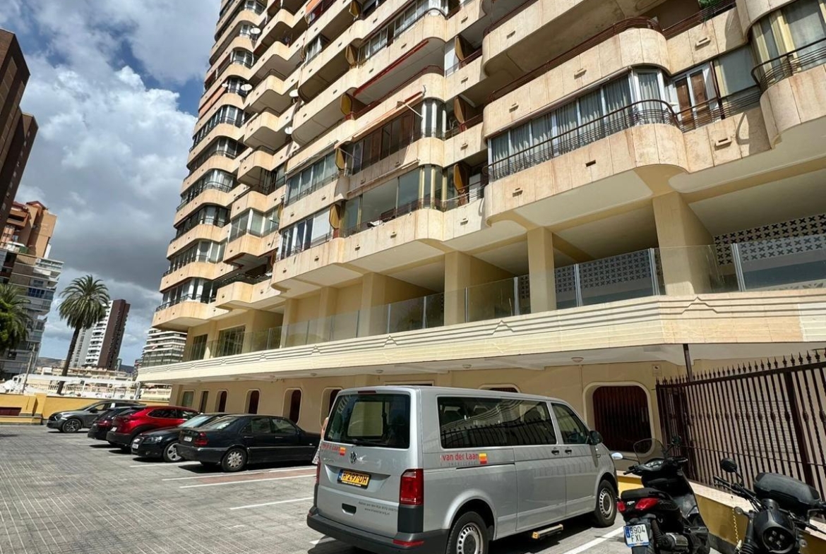 Apartamento con IMPRESIONANTES vistas al mar, Edif. Coblanca 8, playa Levante, Benidorm
