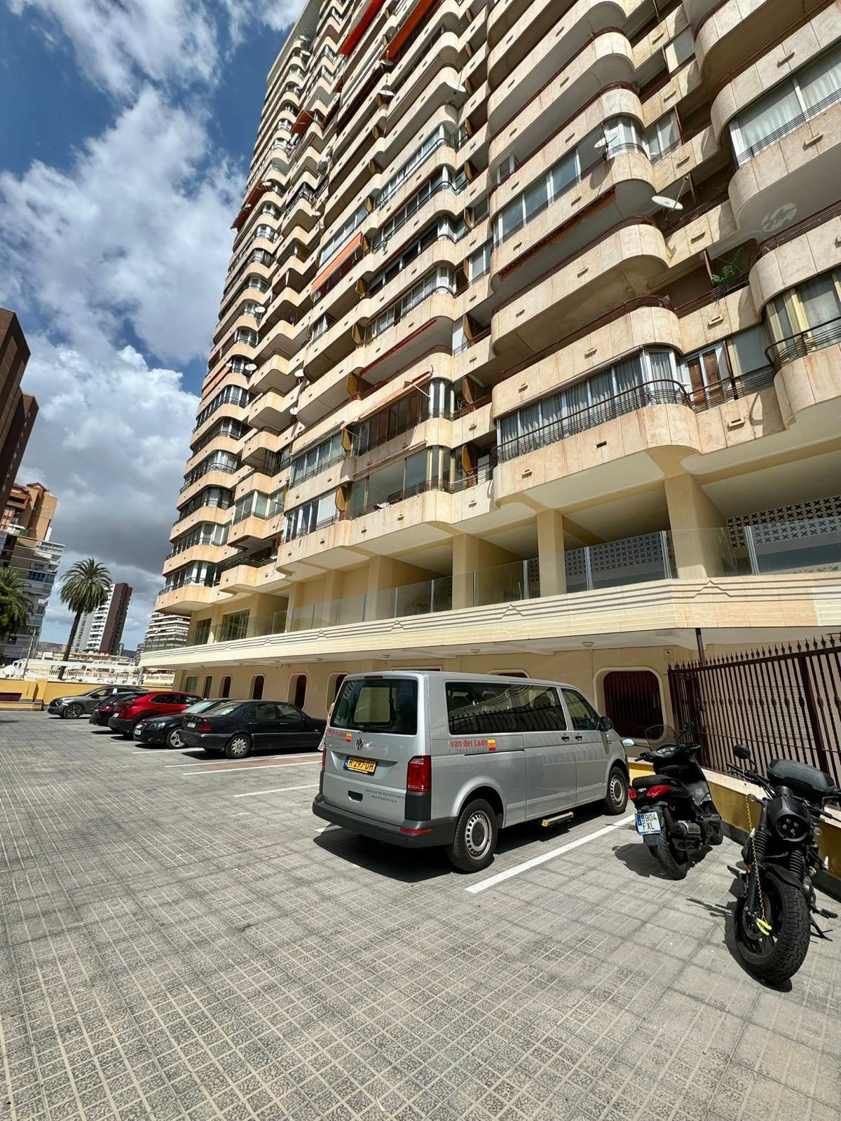 Apartamento con IMPRESIONANTES vistas al mar, Edif. Coblanca 8, playa Levante, Benidorm