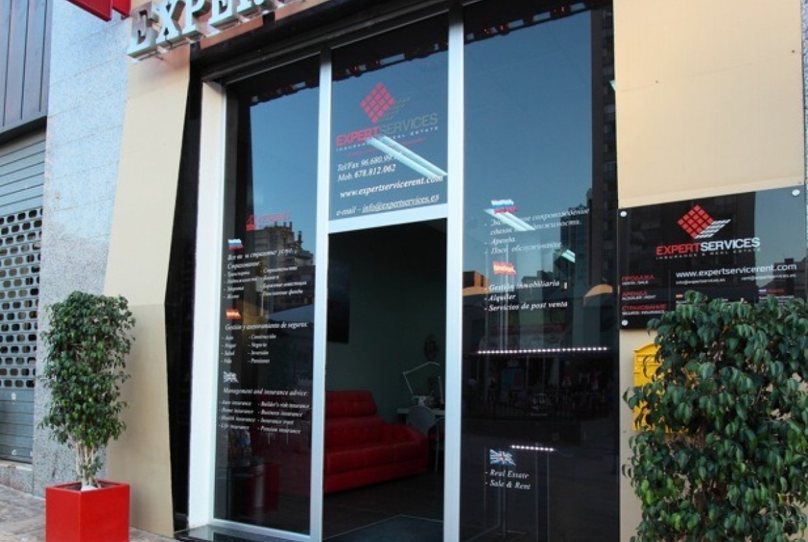 Great office near the hotel Bali in Benidorm