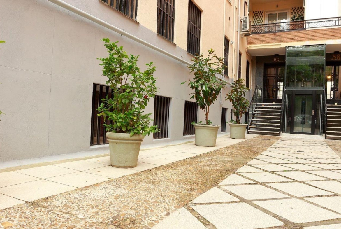 APARTMENT FOR SALE IN ALMAGRO, CHAMBERÍ