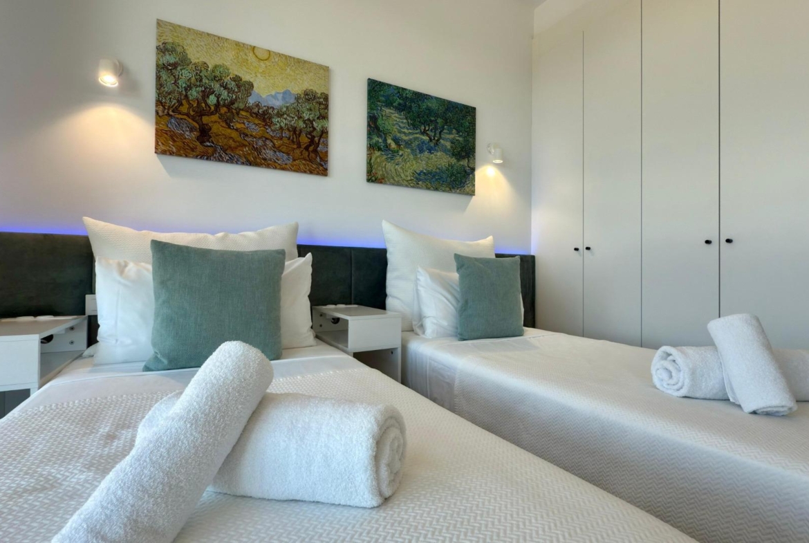 Investment in exclusivity: limited offer by the sea!