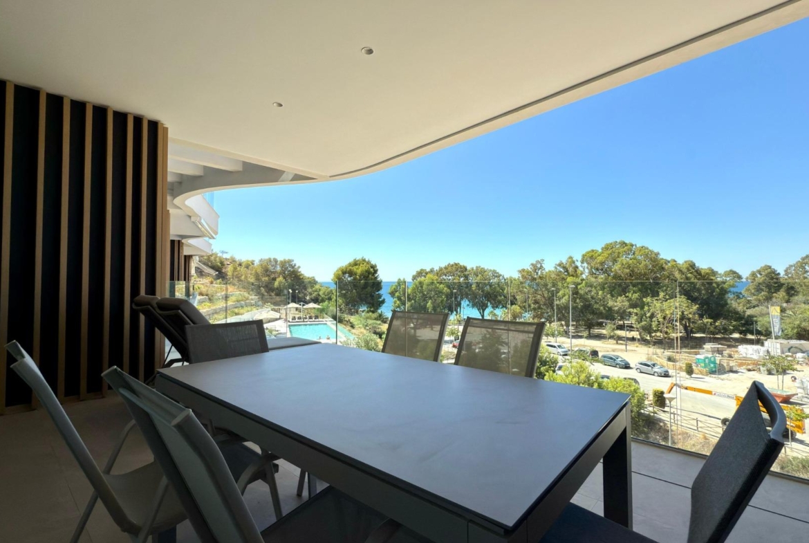 Investment in exclusivity: limited offer by the sea!