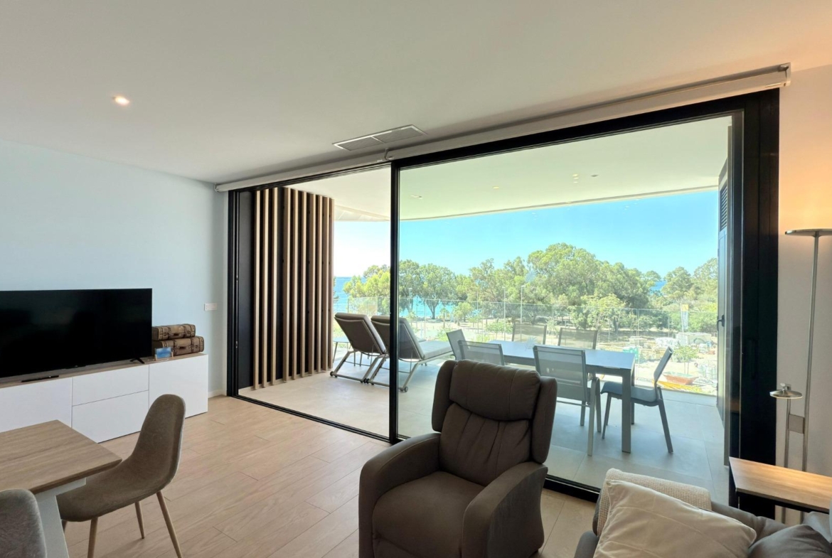 Investment in exclusivity: limited offer by the sea!