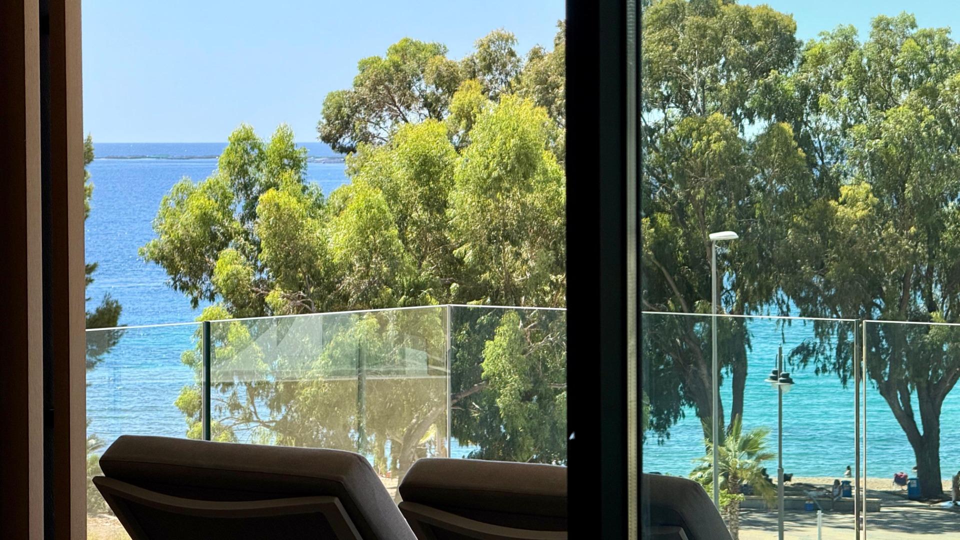 Investment in exclusivity: limited offer by the sea!