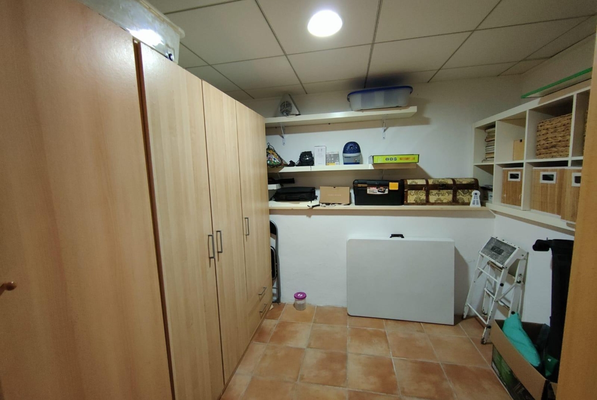 PRECIOSO CHALET ADOSADO EN GOLF BAHIA DE FINESTRAT