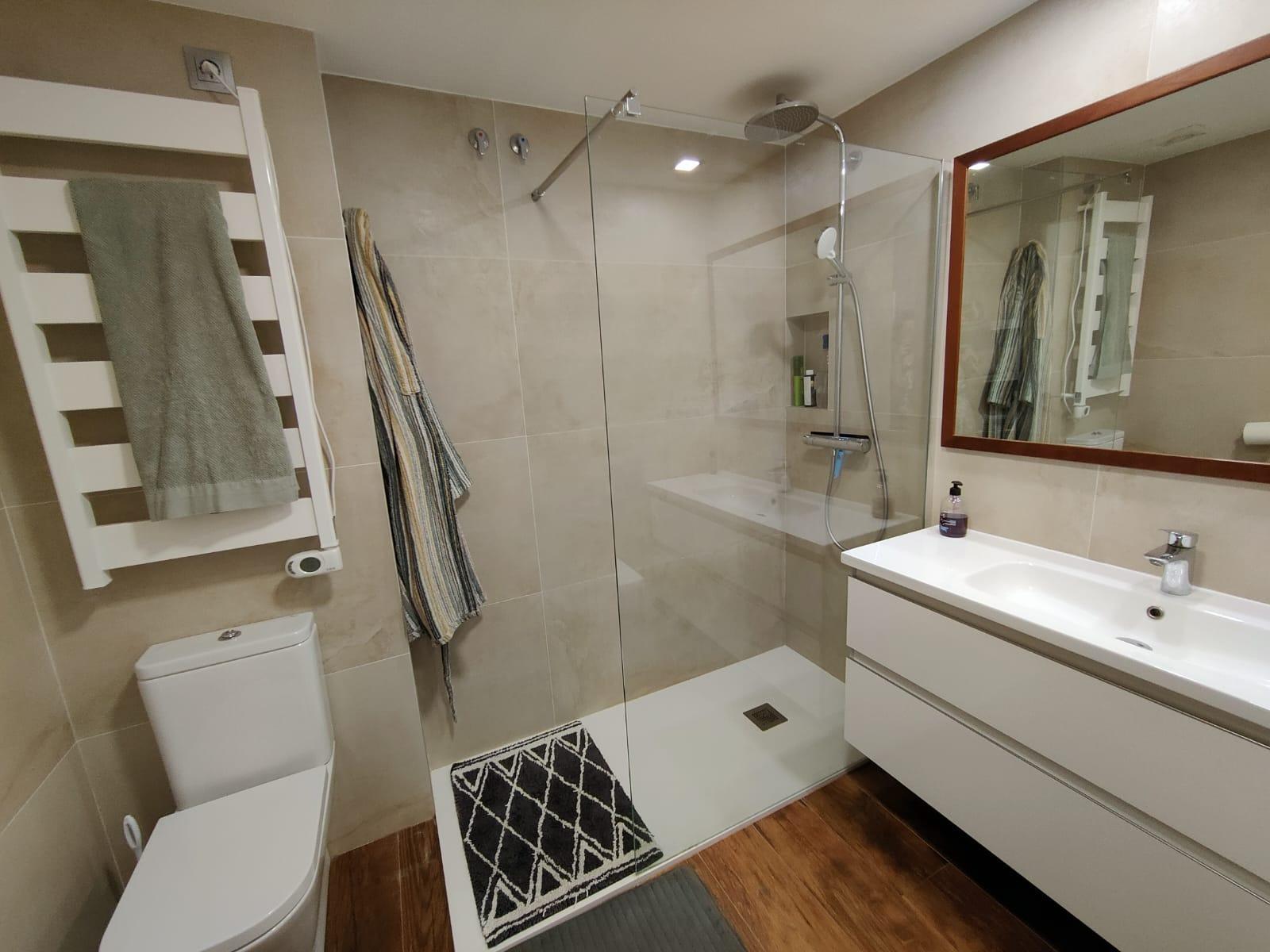 PRECIOSO CHALET ADOSADO EN GOLF BAHIA DE FINESTRAT