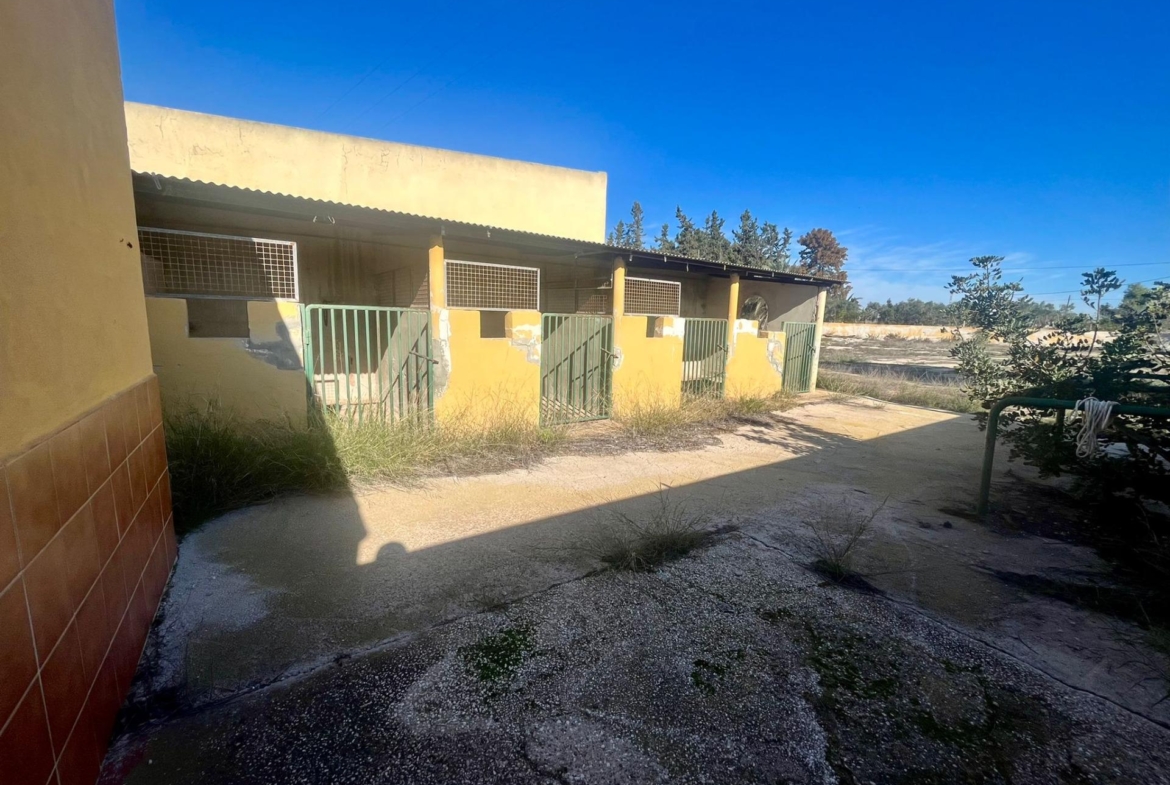 Ontdek Luxe en Rust: Landhuis in Rojales met grote ruimtes en natuur