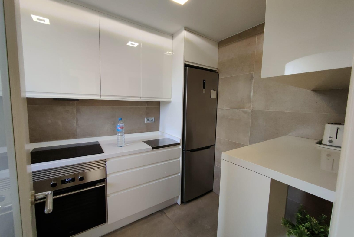 PRECIOSO CHALET ADOSADO EN GOLF BAHIA DE FINESTRAT