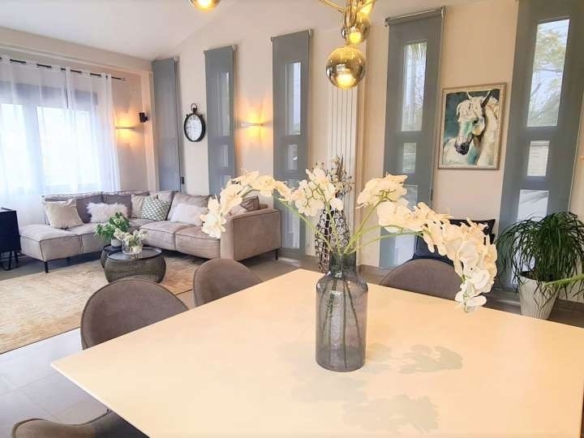 VILLA IN CALPE TE KOOP
