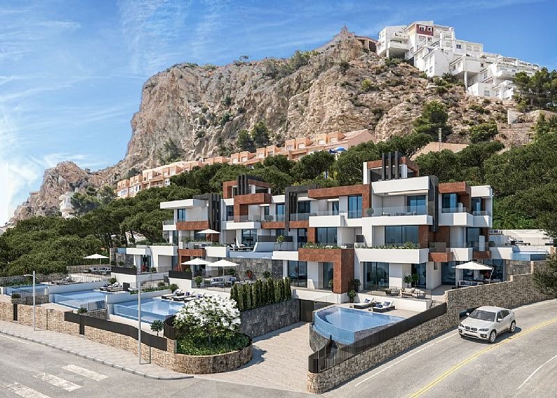 l Impressionante Dúplex a Estrenar en Primera Línea de Playa en Benidorm – Poniente