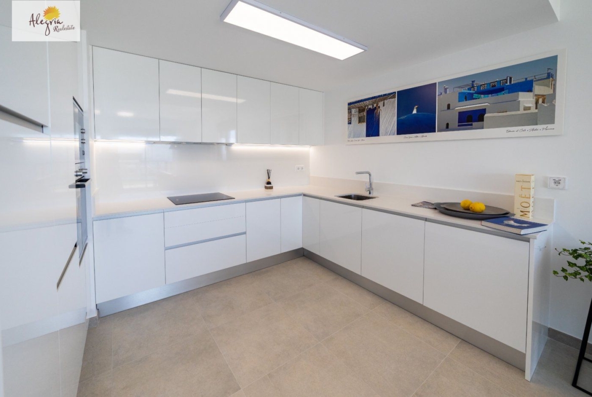 APPARTEMENTEN IN NIEUWE GEBOUW IN GRAN ALACANT TE KOOP