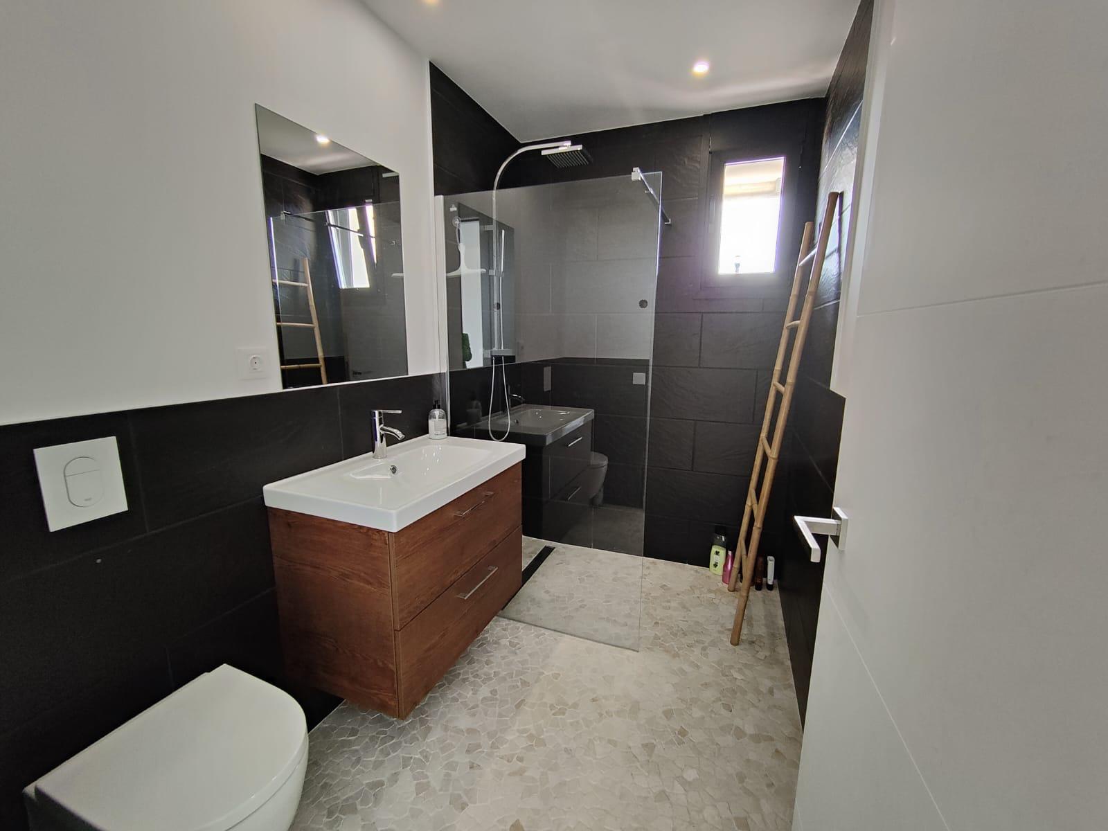 LARGE MODERN VILLA IN FINESTRAT