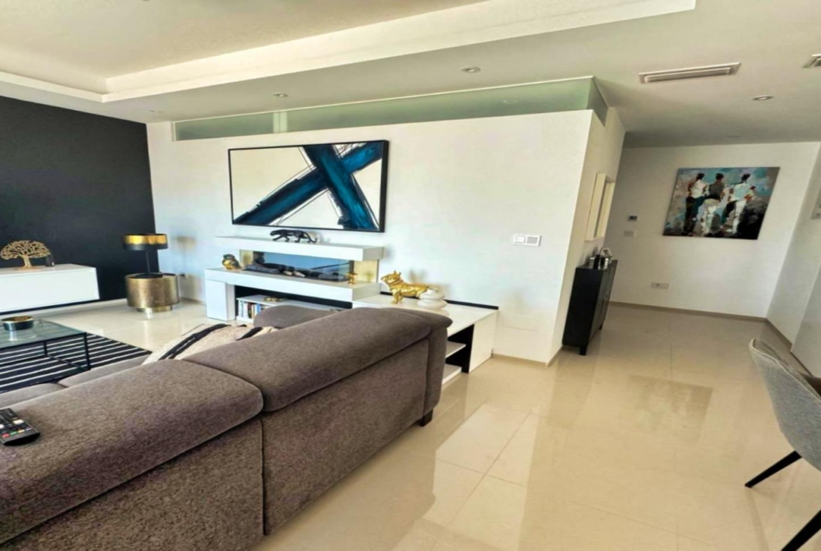 Ciudad Quesada, Doña Pepa, luxe bungalow op de bovenste verdieping