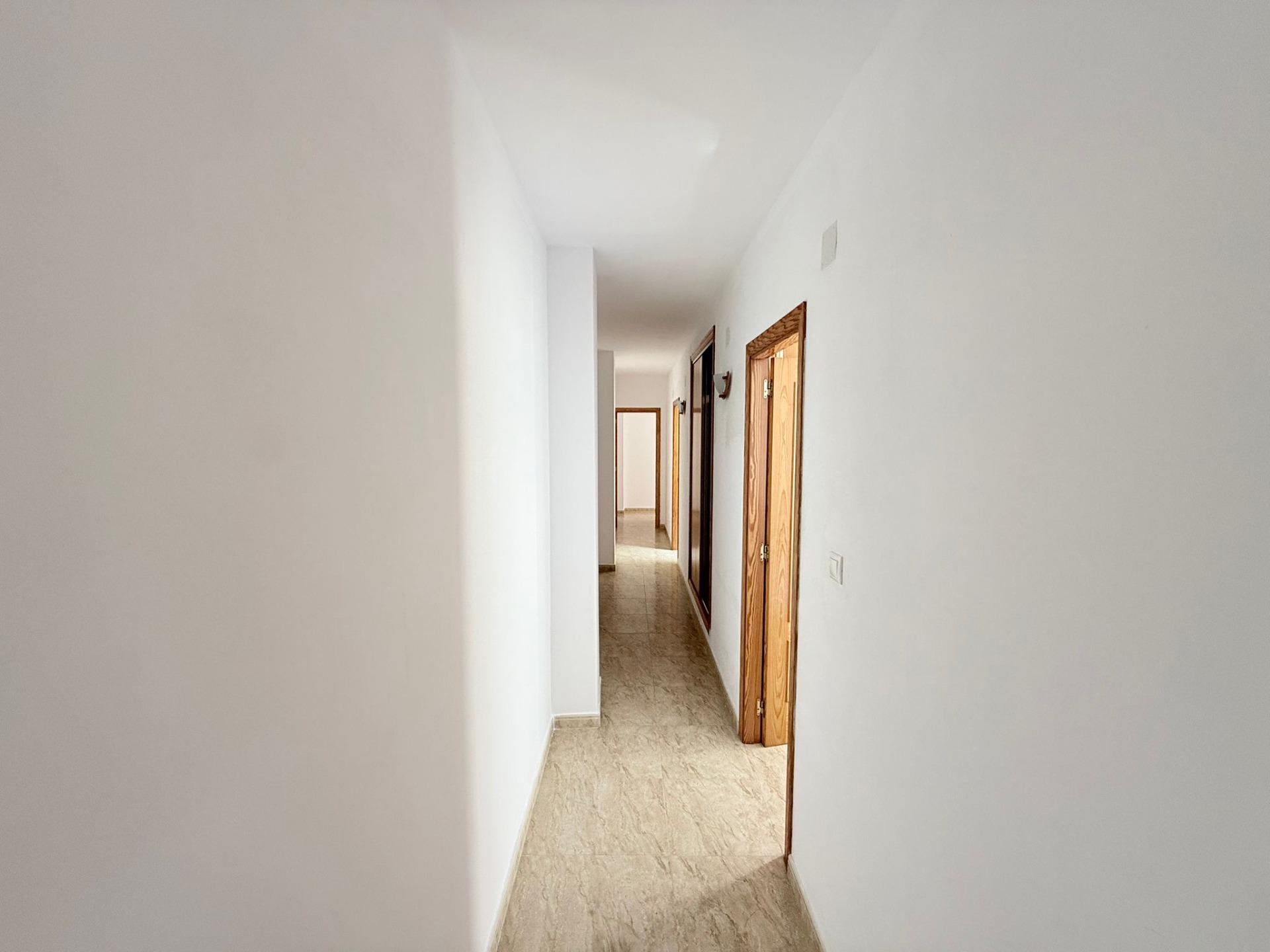 Ideal Home Steps from the Beach with Tourist License