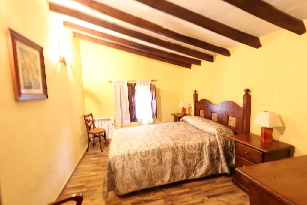 CASA INDEPENDIENTE EN  FORTUNA (Murcia) JUNTO AL PARQUE NATURAL DE LA GARAPACHA CON 439 M2 DE PARCELA. 5 DORM. 3 BAÑOS.