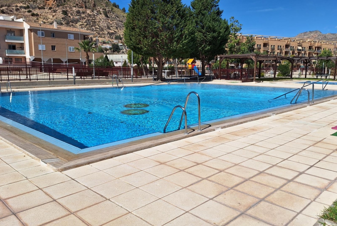 Apartment in Archena with unobstructed views of the spa, garage and storage room. Luxury common areas