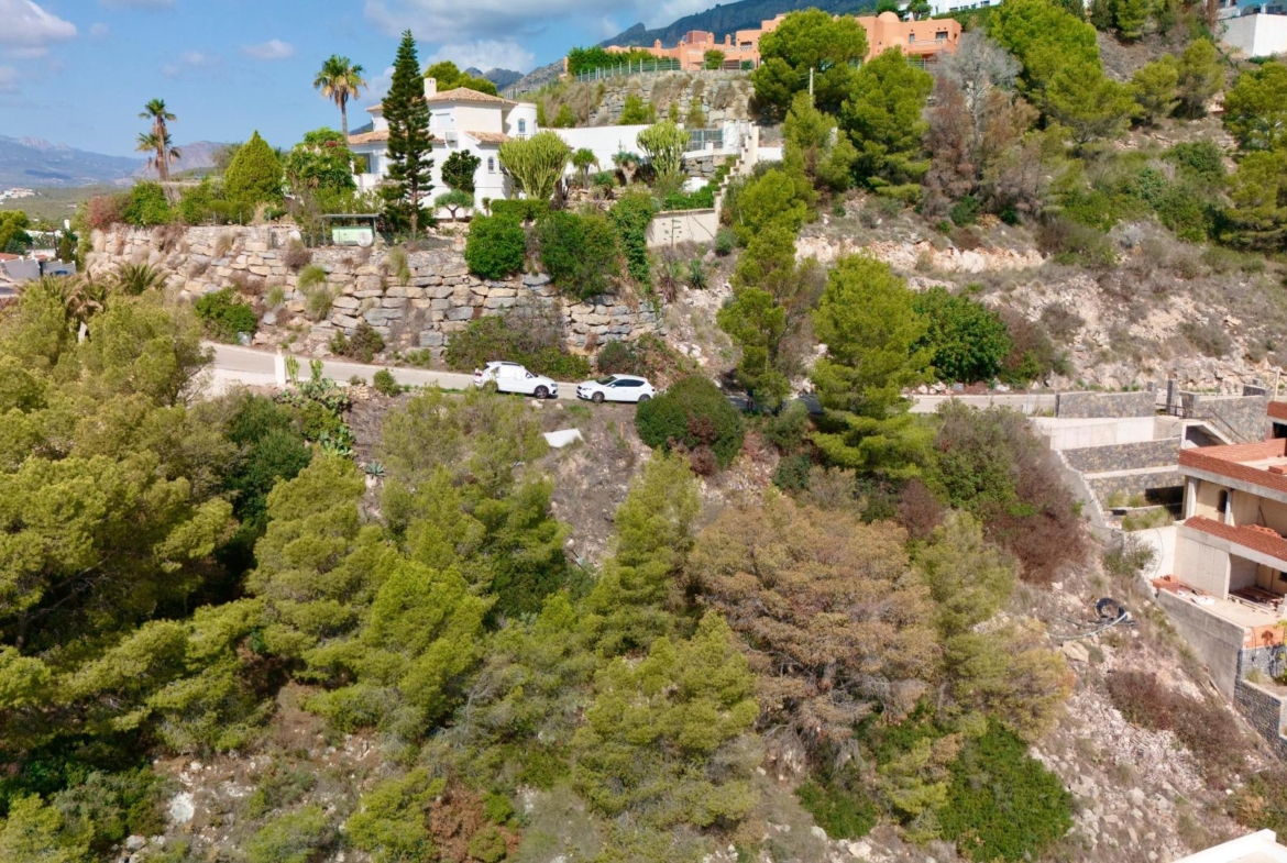 Land for sale in Altea la Vella — your perfect corner on the coast!