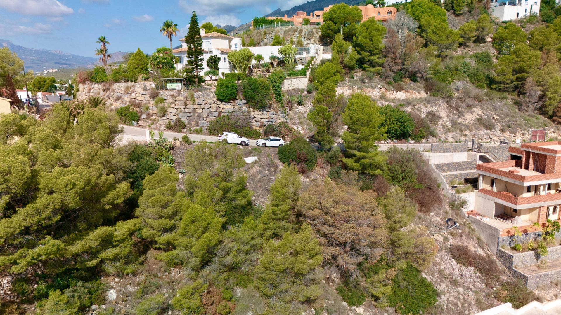 Land for sale in Altea la Vella — your perfect corner on the coast!