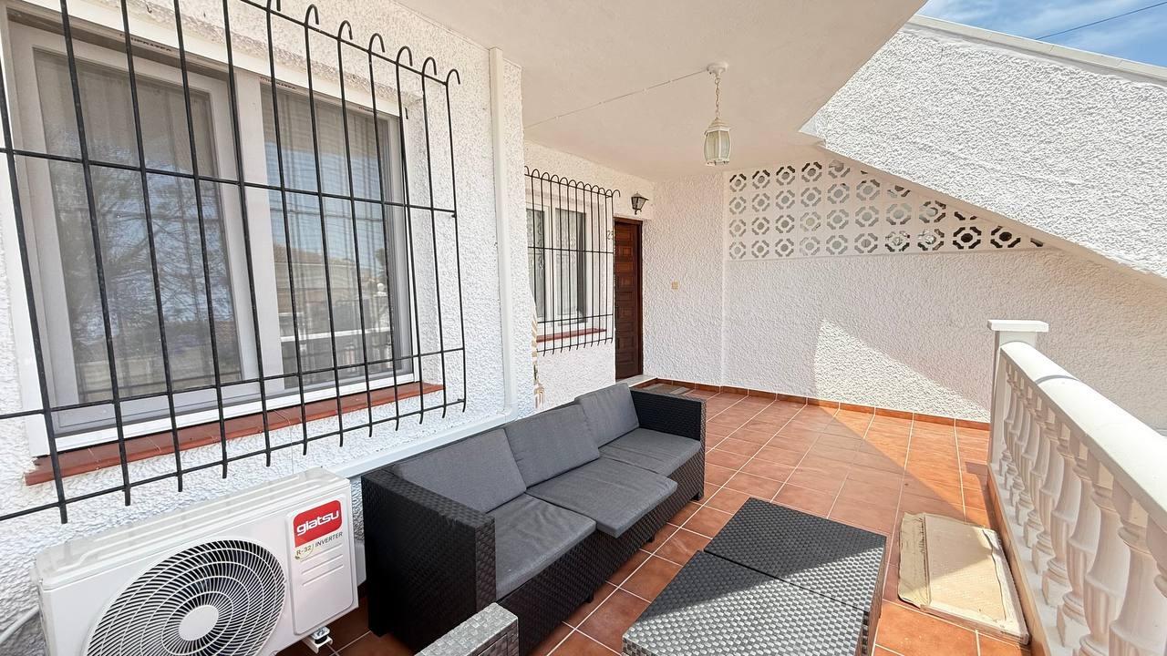 Ground floor bungalow, renovated, with 2 bedrooms and 1 bathroom