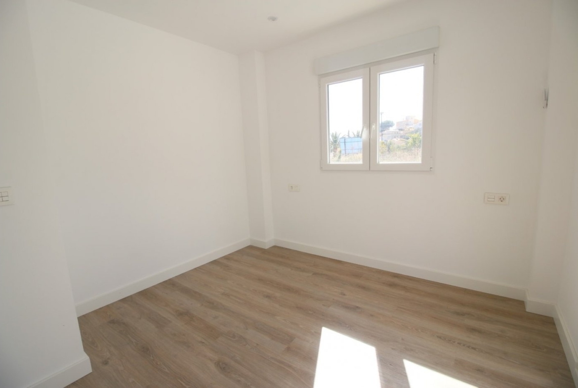 Villa de obra nueva en zona Av. Coloma de La Nucia