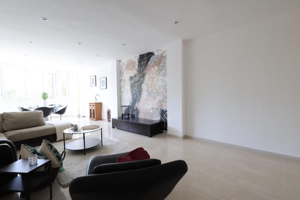 Torrevieja Avda de la Libertad, 1e verdieping appartement voor de nieuwe haven