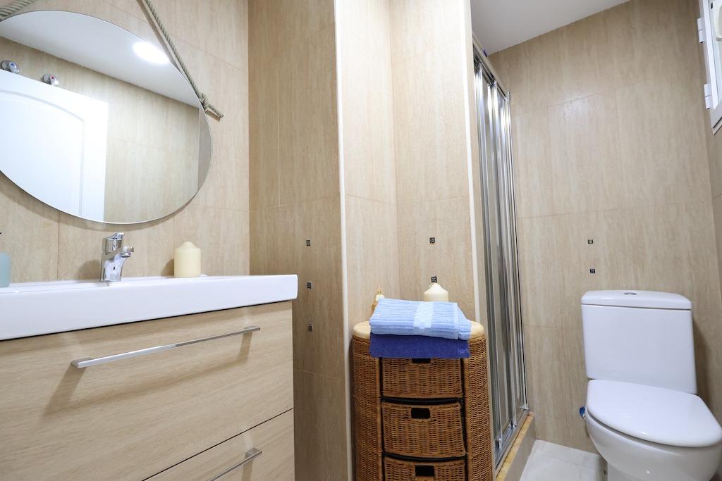 Torrevieja Avda de la Libertad, 1e verdieping appartement voor de nieuwe haven