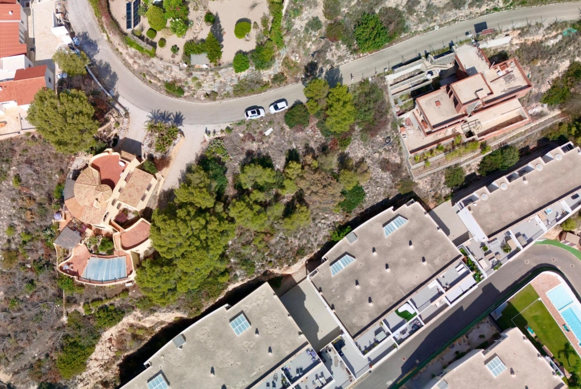 Land for sale in Altea la Vella — your perfect corner on the coast!