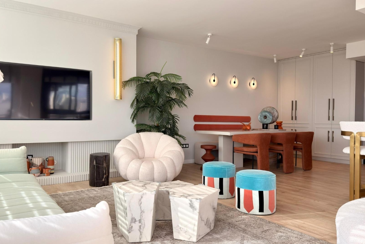 Exclusief penthouse met uitzicht op zee en prachtige renovatie, in pau 5