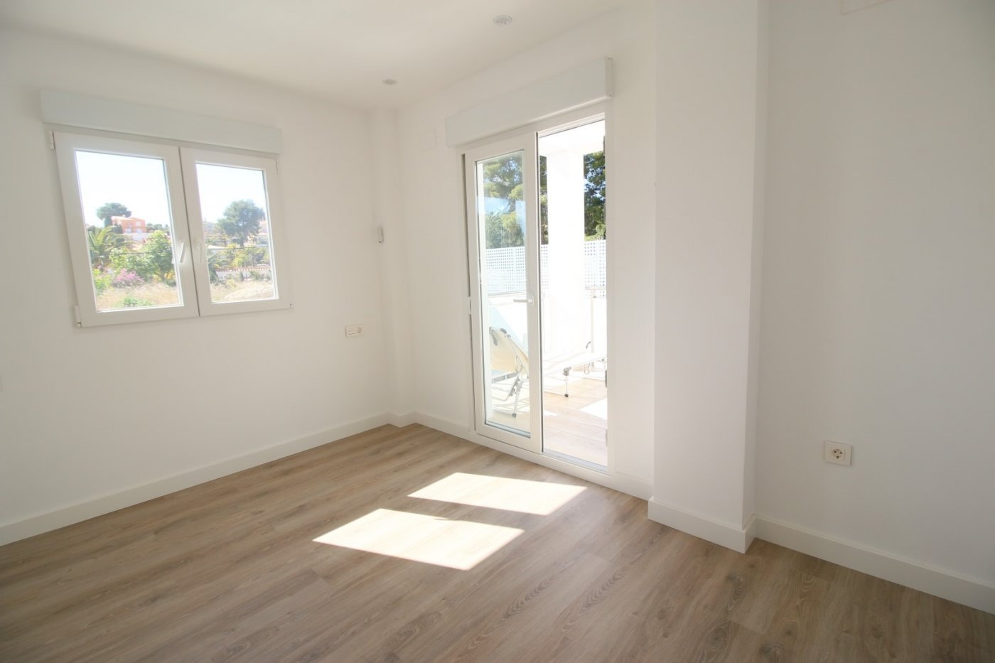 4-14-9 Villa de obra nueva en zona Av. Coloma de La Nucia