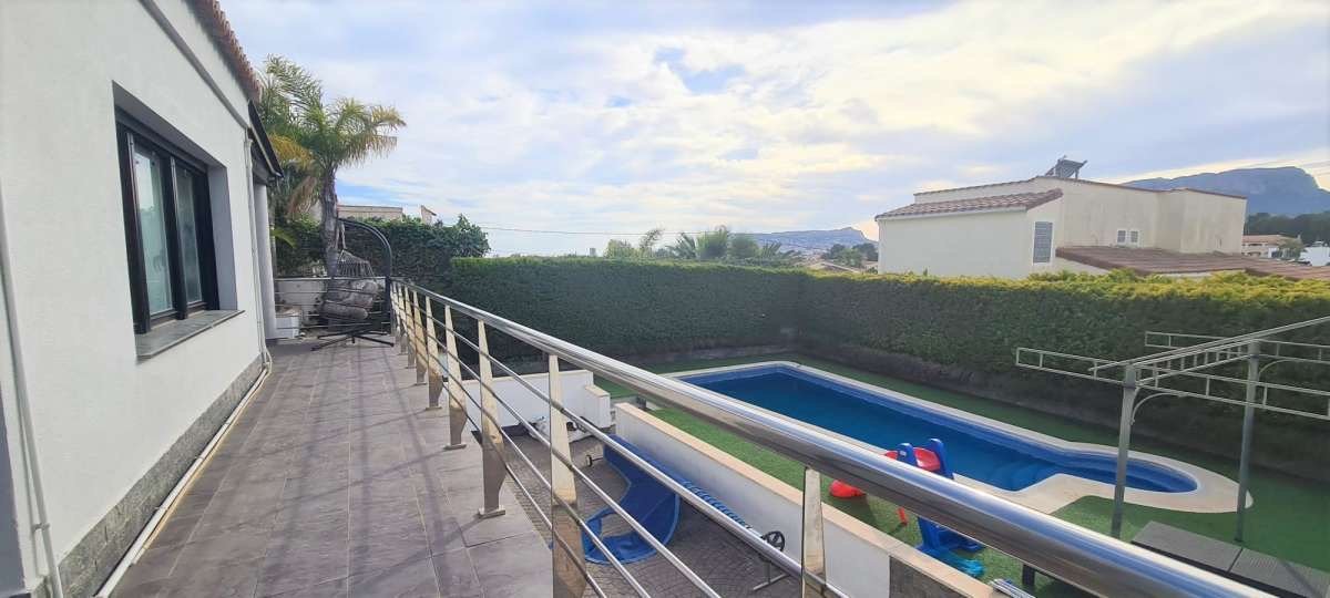 VILLA IN CALPE FOR SALE