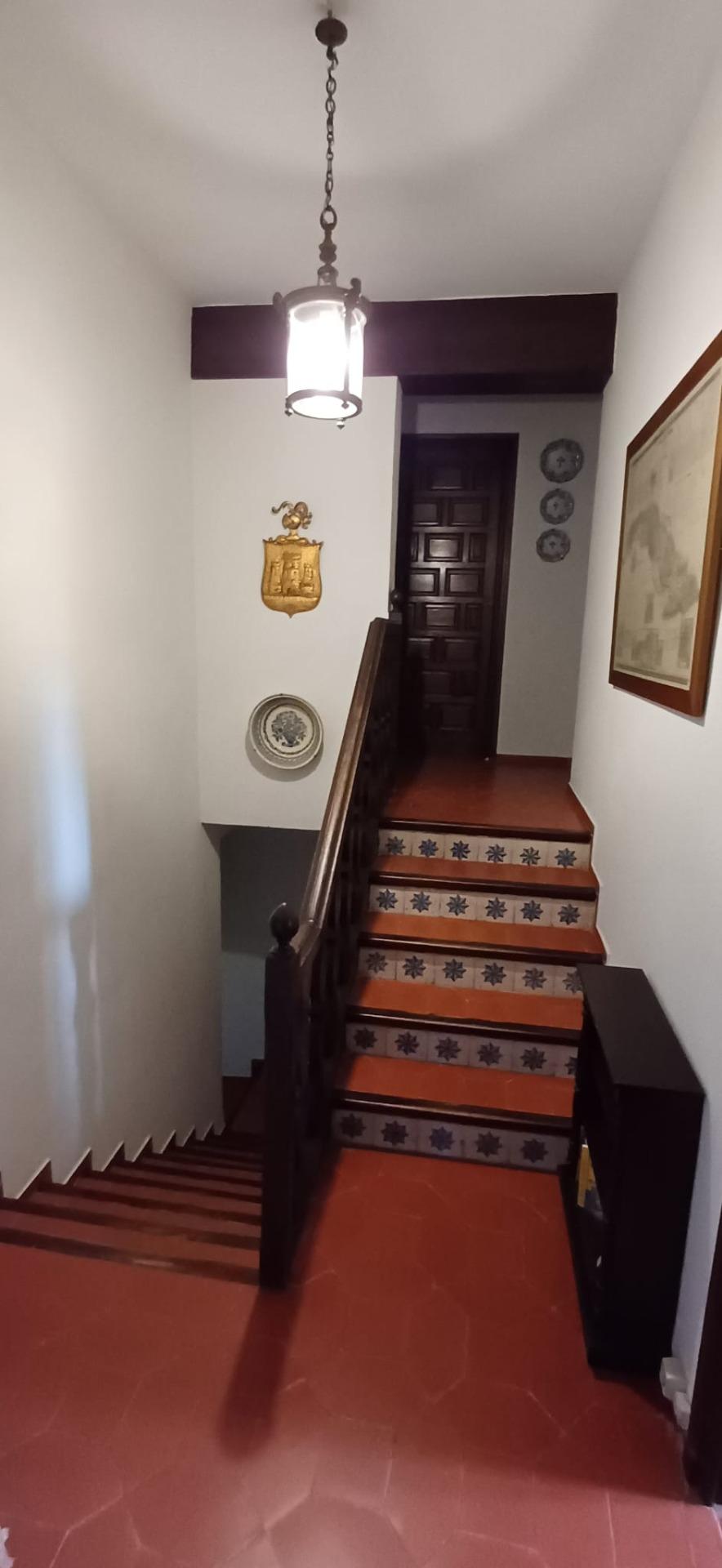 4-15-60 Espectacular Vivienda Independiente en Zona Frank Espinós