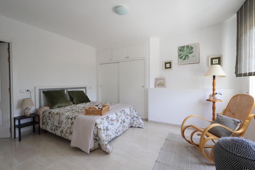 Torrevieja Avda de la Libertad, 1e verdieping appartement voor de nieuwe haven