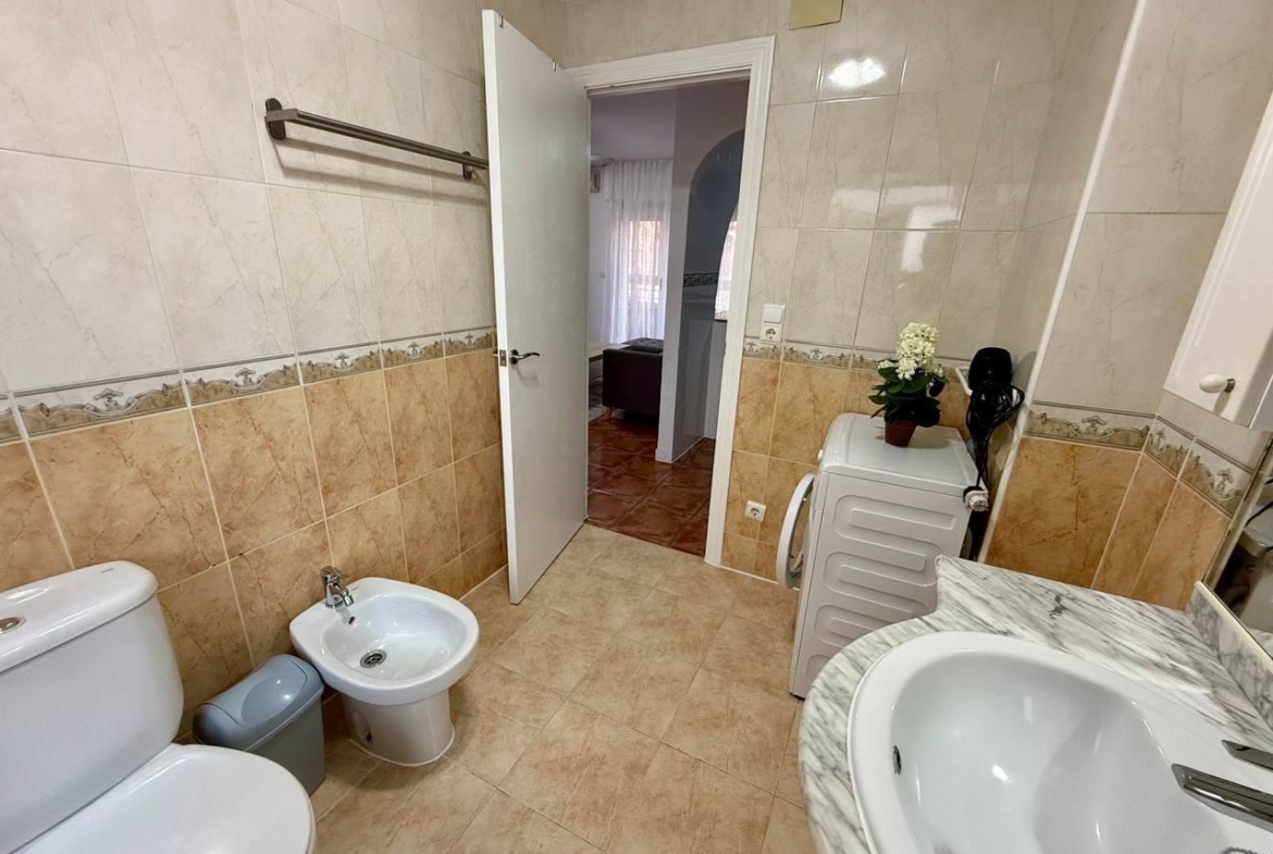 Exclusive apartment with 2 bedrooms and 3 terraces – Ref. A10245