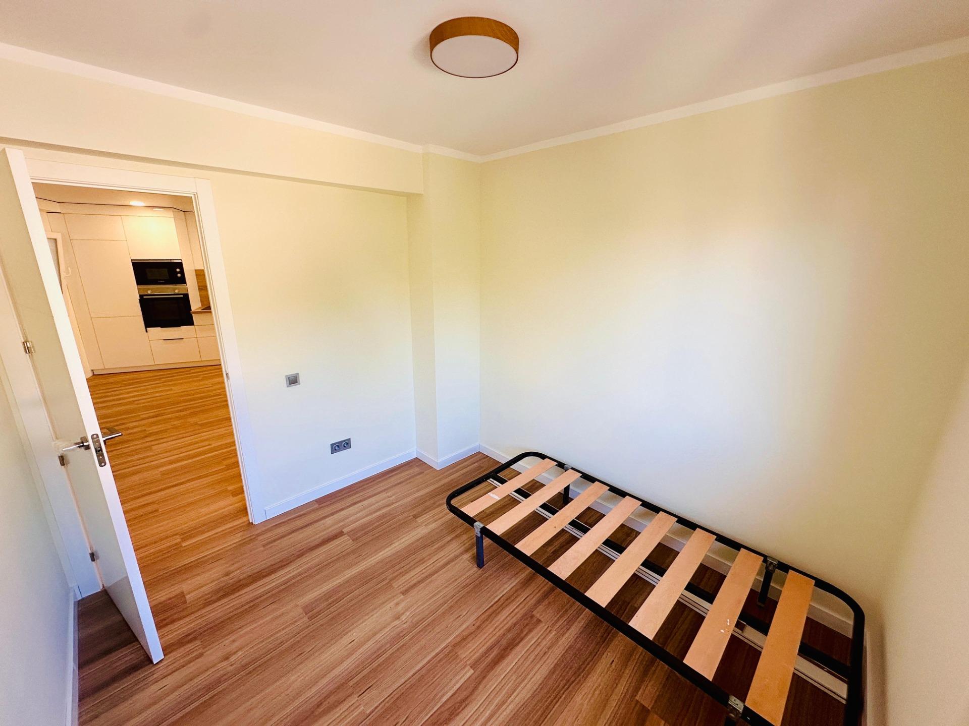 Bright and spacious apartment for sale in Alicante, Campoamor area