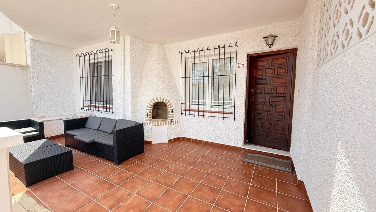 Ground floor bungalow, renovated, with 2 bedrooms and 1 bathroom