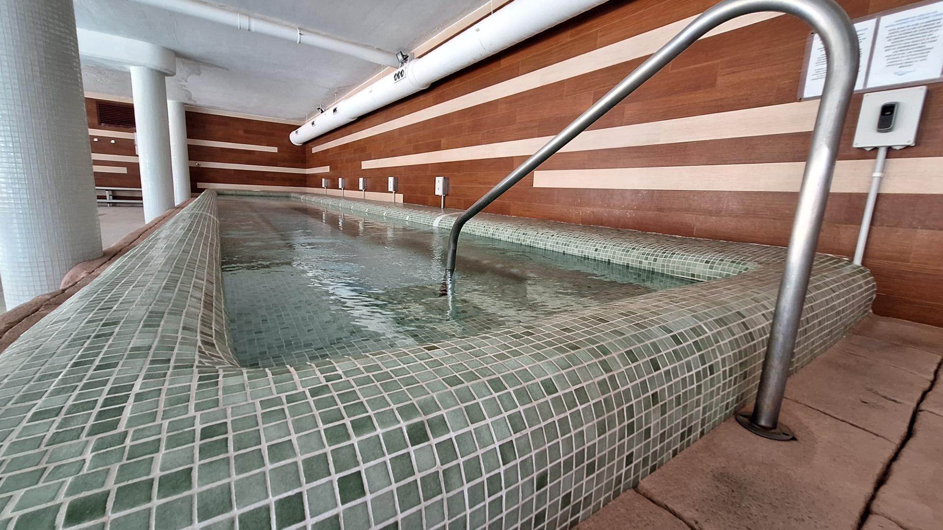 Apartment in Archena with unobstructed views of the spa, garage and storage room. Luxury common areas