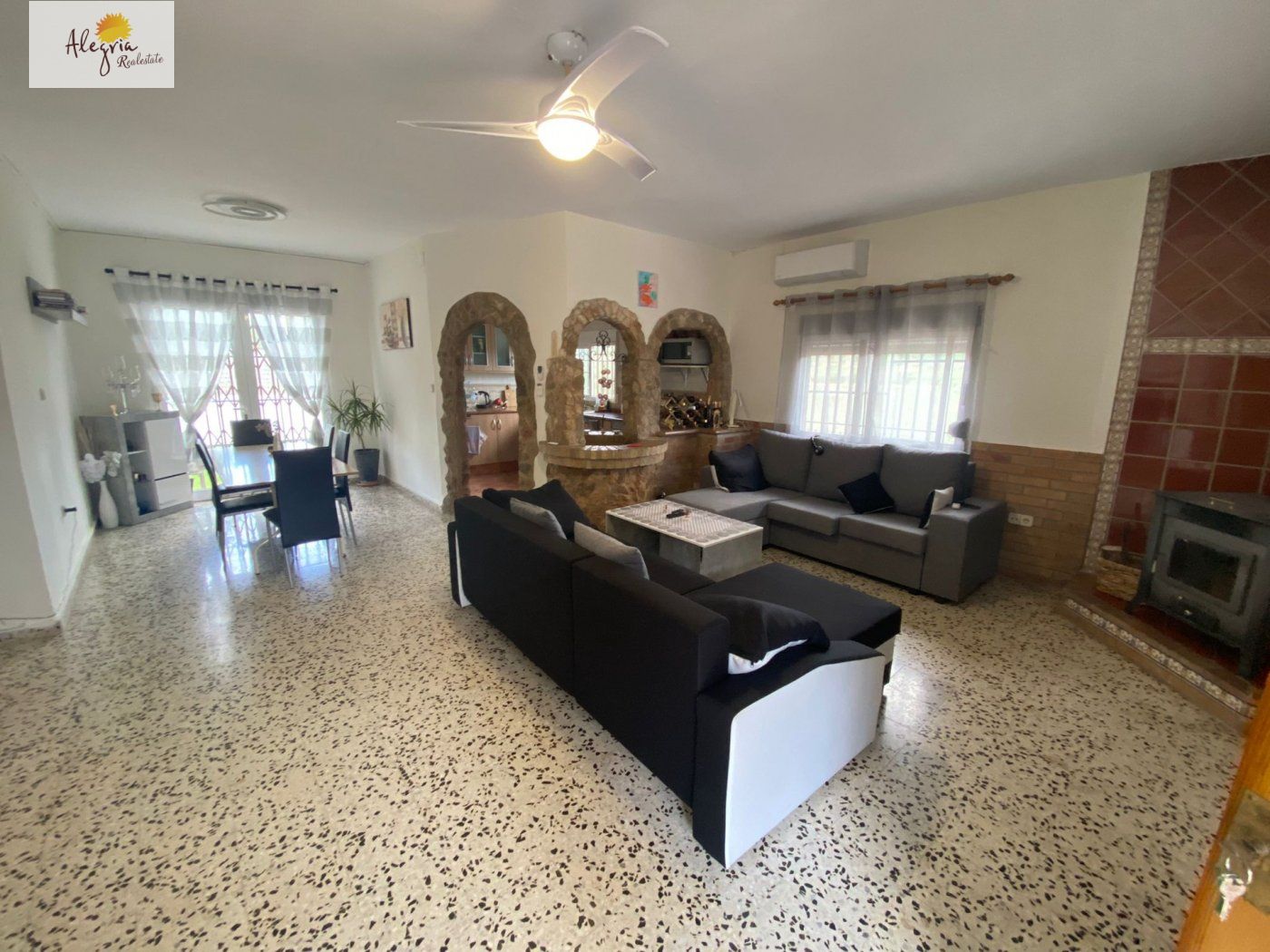 4-17-4 Villa for sale in Algimia de Alfara
