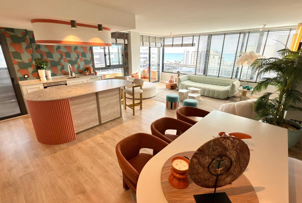 Exclusief penthouse met uitzicht op zee en prachtige renovatie, in pau 5